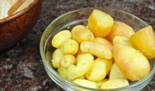 картофель с петрушкой