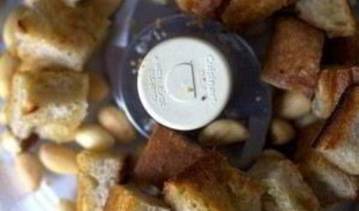 картофель с соусом чили