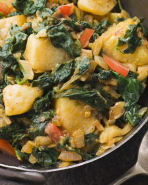 Картофель со шпинатом по-индийски