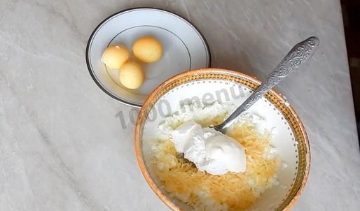 картофельные гнезда c петушками в духовке