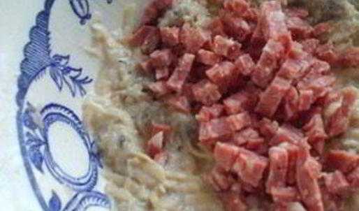 картошка с колбасой в духовке