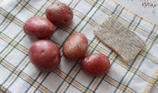 картошка в мундире в духовке