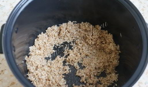 пряный рис со специями в мультиварке