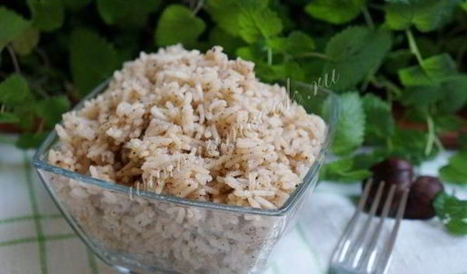 пряный рис со специями в мультиварке