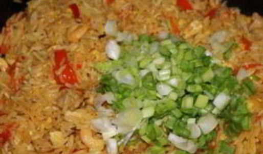 рис по-тайски с курицей