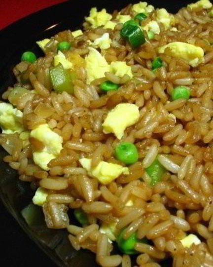 Рецепт риса с омлетом и зеленью