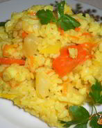 Рис с яблоками и куркумой