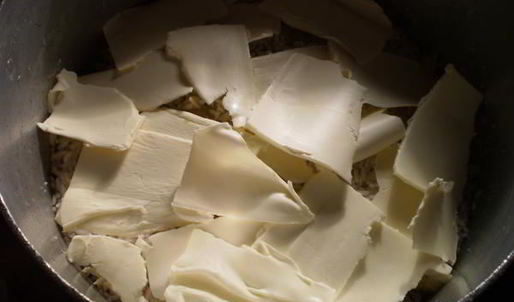 рис с яблоками шарлотка