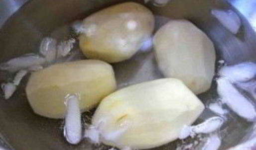 жареная картошка с луком и морковкой