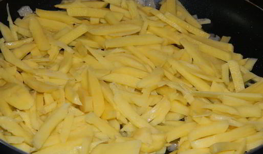 жареная картошка с салом