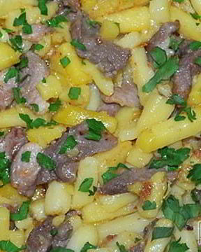Жареный картофель с мясом