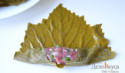 долма из виноградных листьев