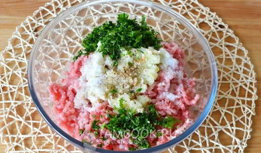 долма со свининой без риса