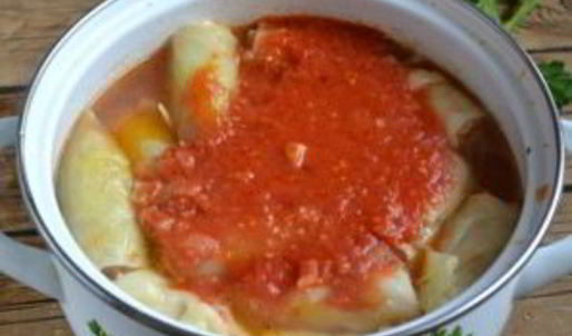 голубцы, фаршированные мясом и рисом