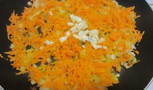 голубцы из пекинской капусты в кастрюле