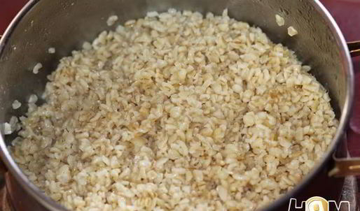 голубцы из свекольной ботвы с булгуром