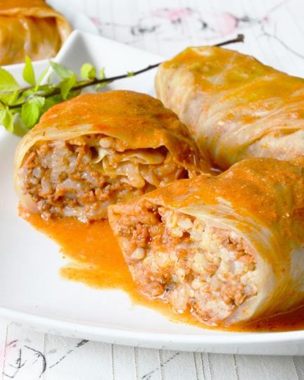 Рецепт голубцов с фаршем и рисом в кастрюле