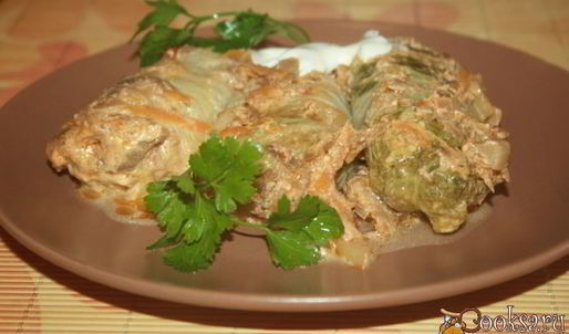 голубцы с мраморной говядиной во вкуснейшем сметанно-овощном соусе