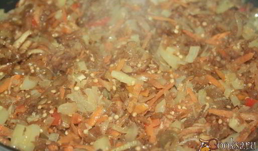 голубцы с мраморной говядиной во вкуснейшем сметанно-овощном соусе