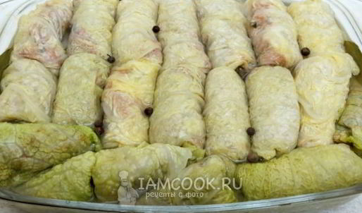 голубцы в духовке на противне