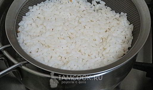 голубцы в духовке на противне