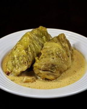 Голубцы в сметанном соусе в духовке