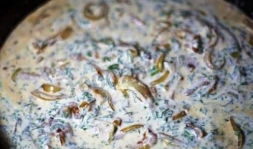 голубцы в сметанном соусе в духовке