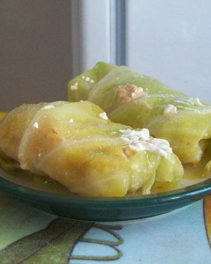 Рецепт горячих голубцов в сметане