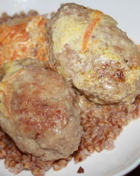 Ленивые голубцы томленые в сметане в чугунке