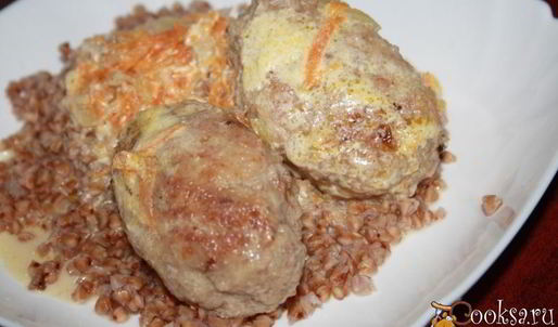 ленивые голубцы томленые в сметане в чугунке