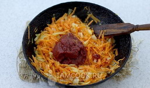 постные голубцы с грибами и рисом