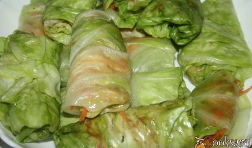 постные закусочные голубцы с острой морковной начинкой
