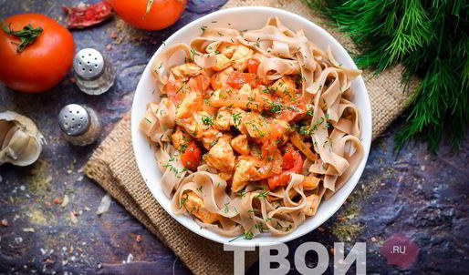 гречневая лапша с курицей и овощами