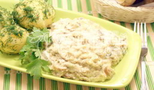 белые грибы в сметанном соусе