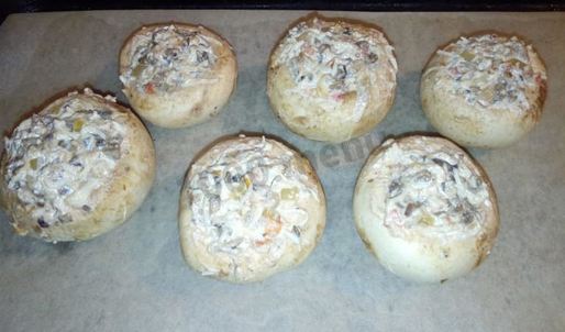 фаршированные шляпки шампиньончиков