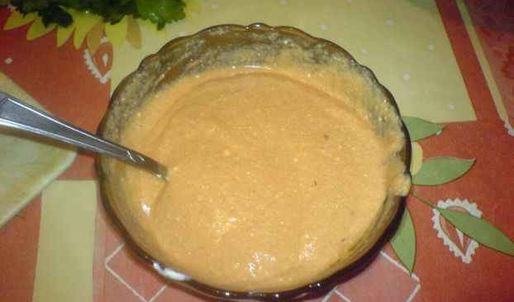 грибы обжаренные под соусом с гарниром