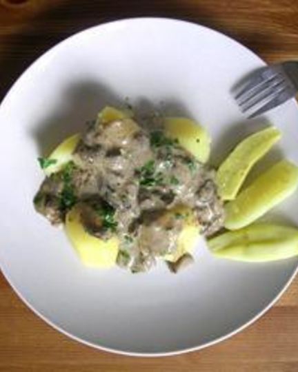 Рецепт грибов тушенных со сметаной