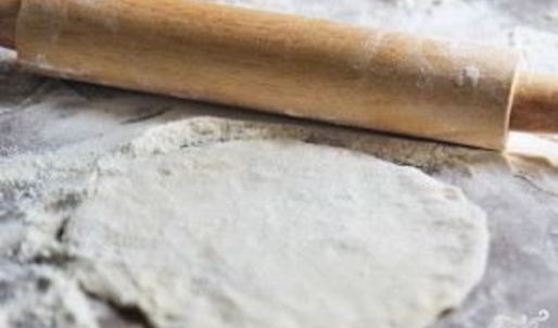 грибы в горшочке со сметаной