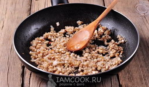 шампиньоны, фаршированные ветчиной и сыром, в духовке