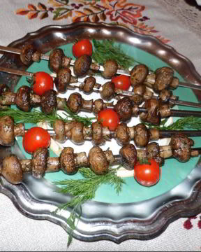 Шампиньоны на шампурах