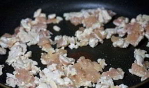 шампиньоны с курицей и сыром