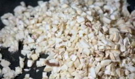 шампиньоны с курицей и сыром