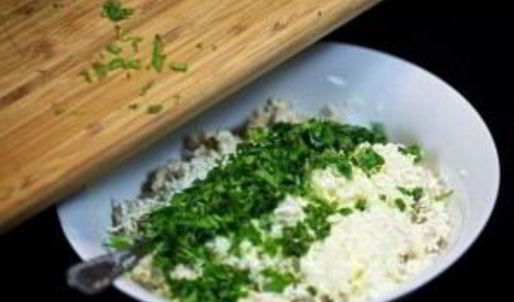 шампиньоны с курицей и сыром