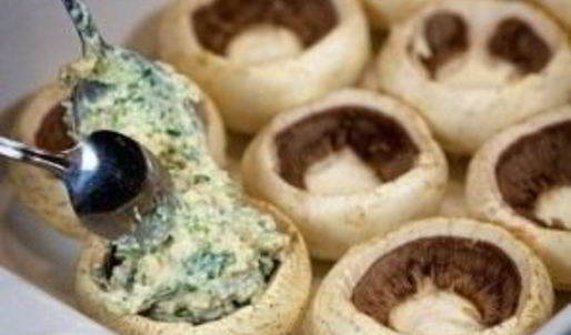 шампиньоны с курицей и сыром