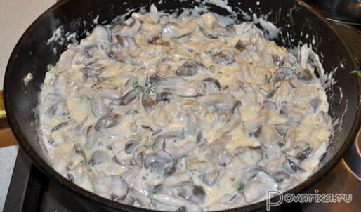 вешенки, тушенные в сметане