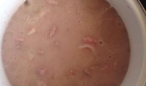 гуляш из говядины с подливой