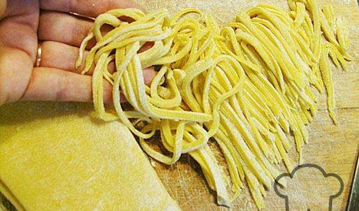 гуляш из гуся в казане на природе