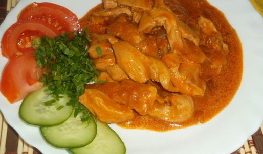 гуляш из куриного филе