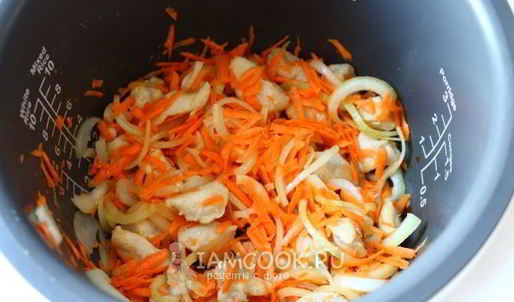 гуляш из курицы в мультиварке