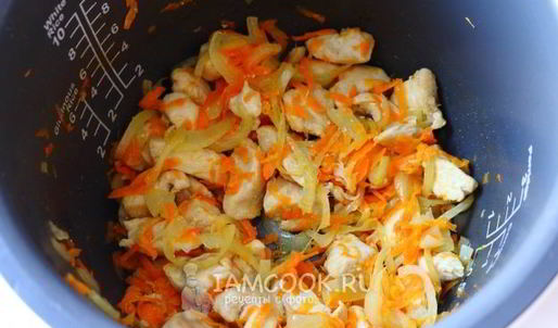 гуляш из курицы в мультиварке